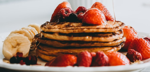 Pancakes: great, fibre: even better, so why not fuel up on fibre this Pancake Day with this Mixed Berry Pancake Stack? Experts say we should all eat 30g fibre a […]