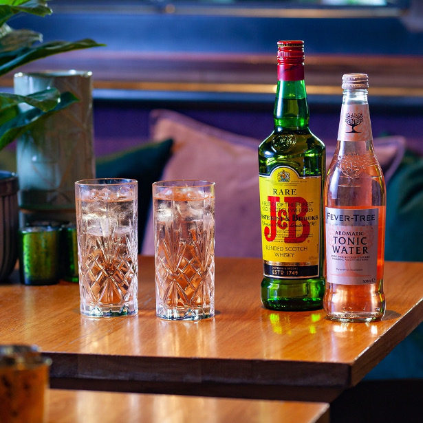 J&B Scotch Whisky, Whisky Cocktails & Drink Recipes