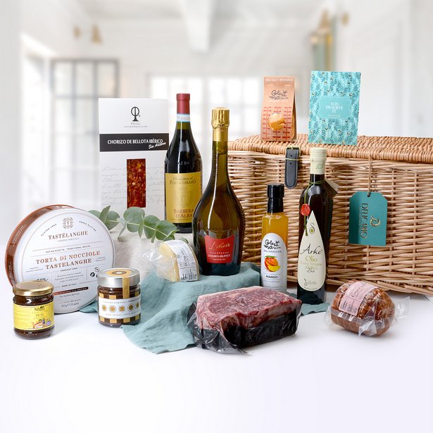 Delicario Online Platform For Fine Artisan Food And Wine Offering Gift Box And Hamper Selections Www Delicario Com Intouch Rugby Axios